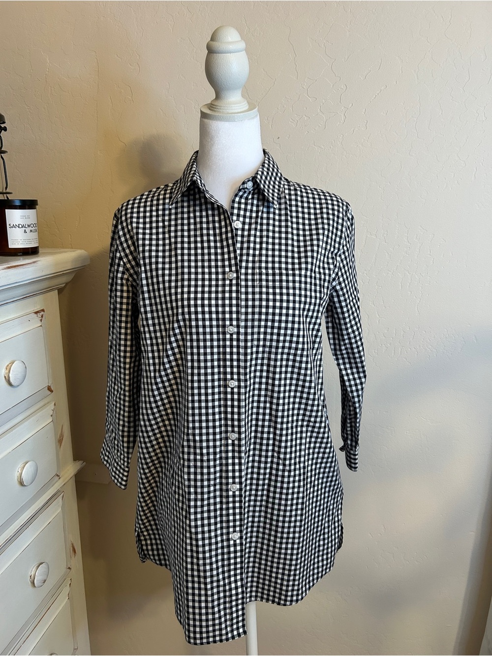 Lands’ End Black White Gingham Button Down Shirt 100% Cotton Size 2 No Iron